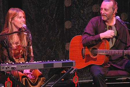 Deva Premal et Miten en concert