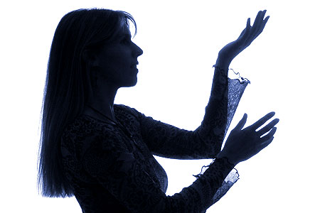 Les albums de Deva Premal sont plbiscits par les professeurs de yoga, les thrapeutes et les praticiens de mdecines alternatives.